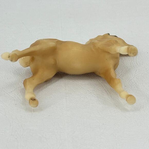 Breyer Reeves Horse Figure Pony Mini Figurine Toy Blonde Tan Cream Collectible - Picture 6 of 9